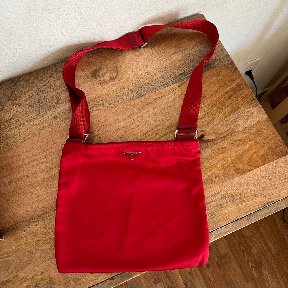 PRADA Tessuto Nylon Shoulder Bag Red Triangle Logo Plate Crossbody - Picture 16 of 16